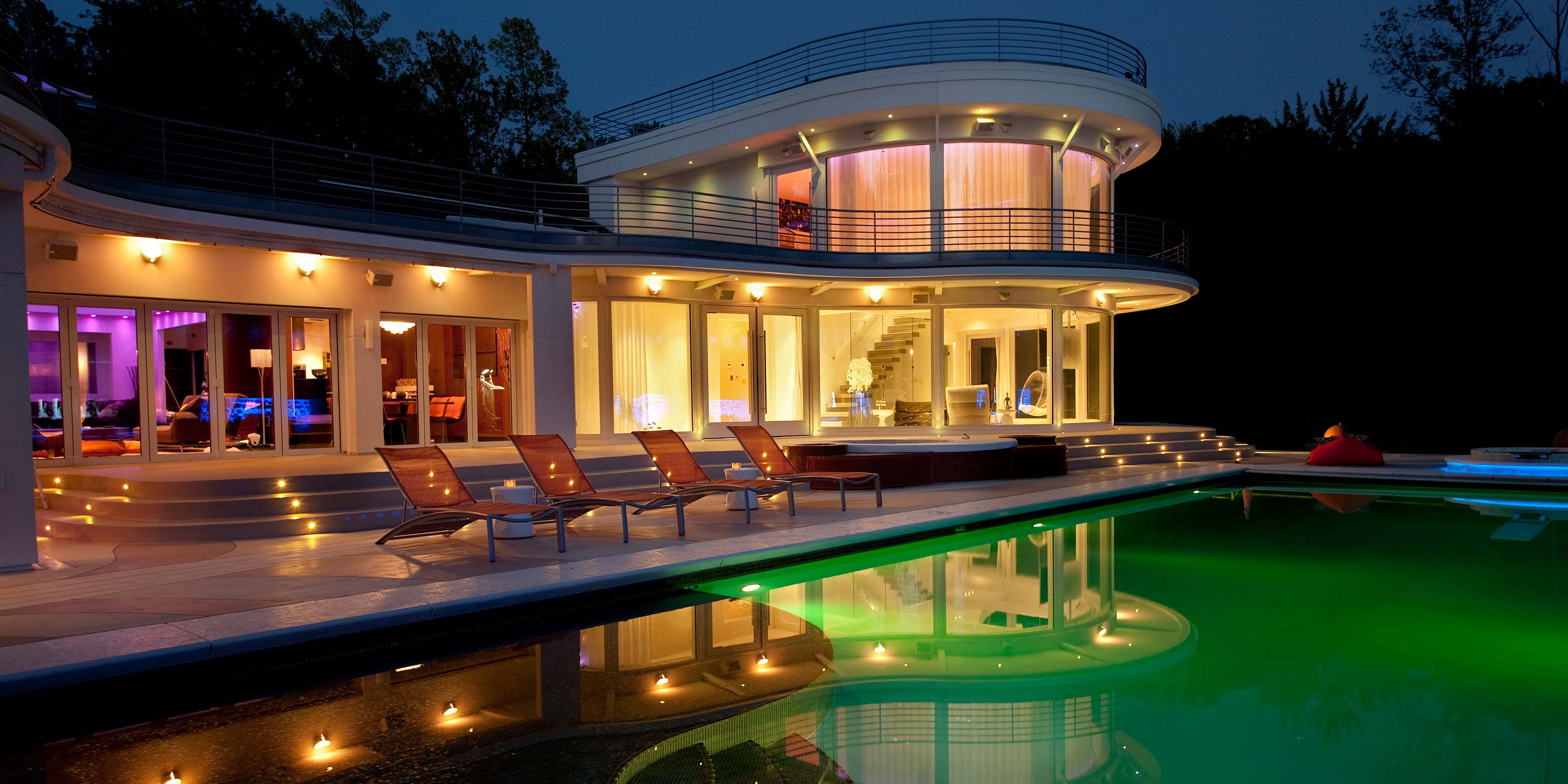 sunbrite outdoor pool spa area